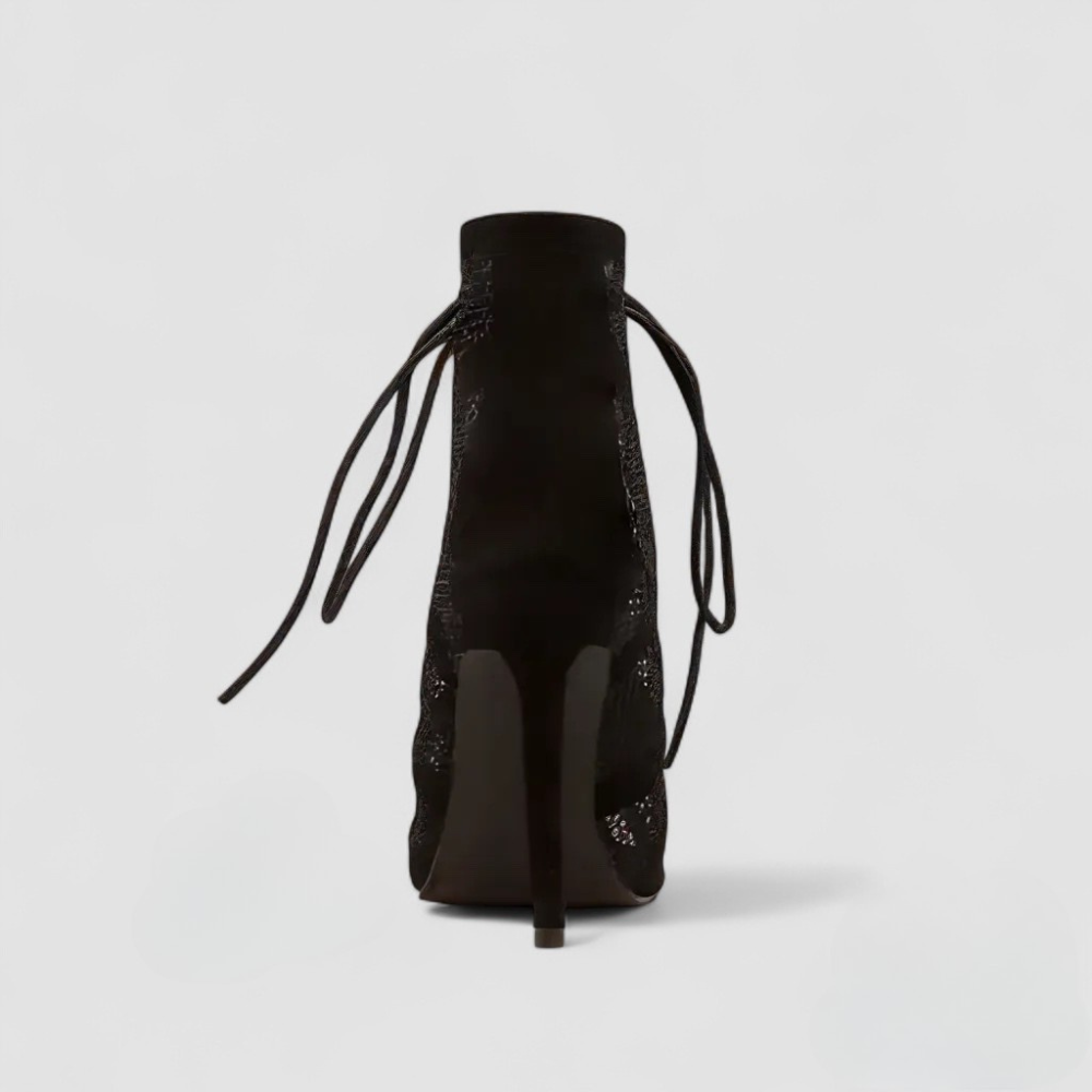 Noavera™  | Spetsklackar